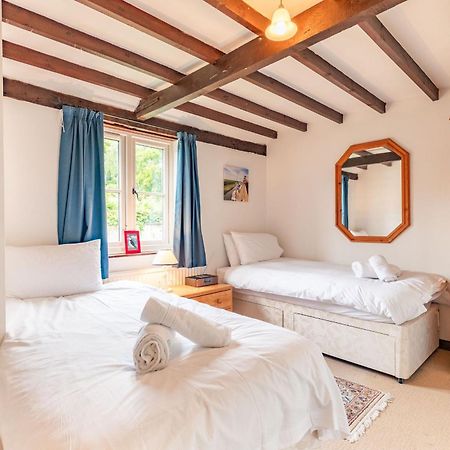 Burgh and Tuttington Host & Stay - Woodfalls Barn מראה חיצוני תמונה